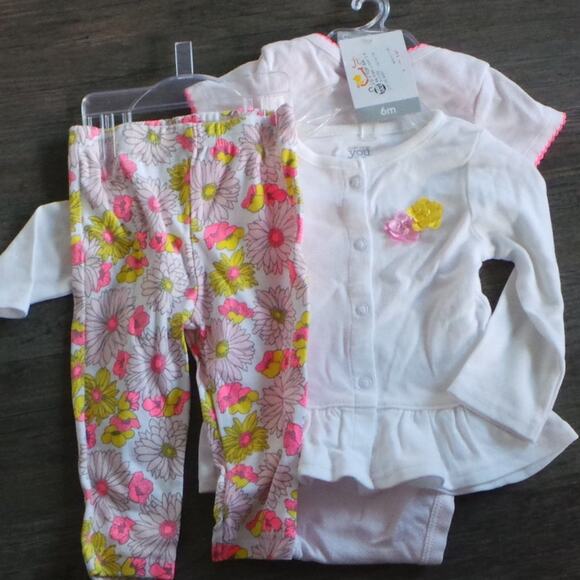 Carter's 3 Piece Outfit Floral Top and Pant Set Pink 6M NWT Pink Yellow Cheerful - Picture 1 of 5